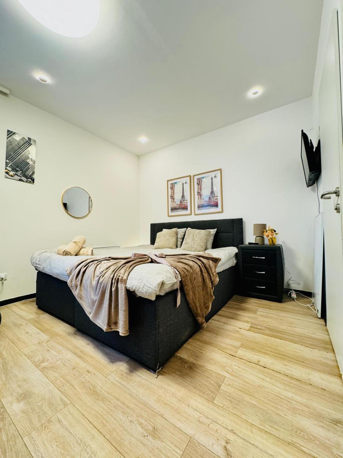 Central King Studio - 10 Mins Walk From Downtown Vídeň Exteriér fotografie